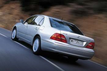 Lexus LS 430