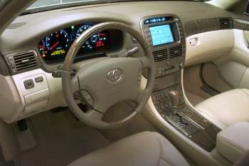 Lexus LS 430