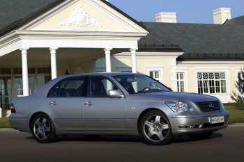 Lexus LS 2003