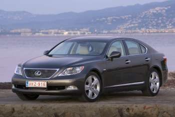 Lexus LS 600h Executive L