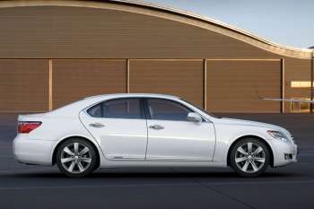 Lexus LS 600h Executive