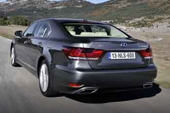 Lexus LS 2013