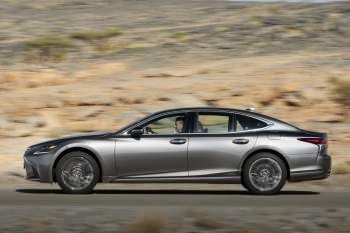 Lexus LS 500h President Line