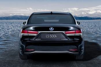 Lexus LS 2018