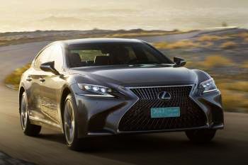 Lexus LS 2018