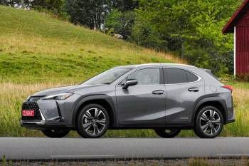 Lexus UX 250h Luxury Line