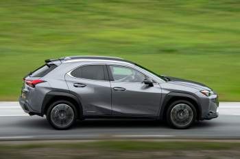 Lexus UX 2019