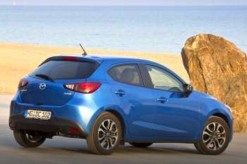 Mazda 2 SkyActiv-G 90 Skylease