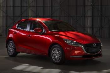 Mazda 2 SkyActiv-G 90 Signature