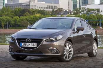 Mazda 3 Sedan SkyActiv-D 1.5 105 Skylease