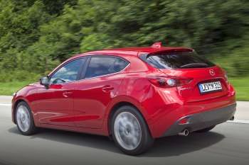 Mazda 3 SkyActiv-G 2.0 165 GT-M