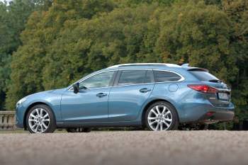 Mazda 6 SportBreak SkyActiv-G 2.0 145hp S