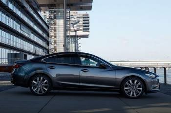 Mazda 6 SkyActiv-G 2.0 165 Signature