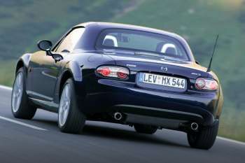 Mazda MX-5 Roadster Coupe 1.8 Executive