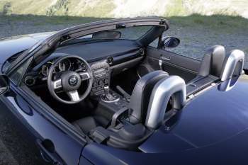 Mazda MX-5 Roadster Coupe 2.0 S-VT Executive