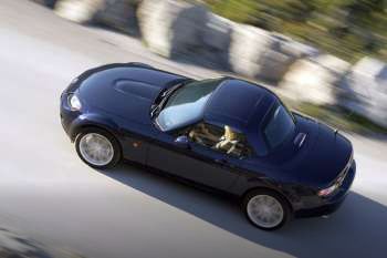 Mazda MX-5 Roadster Coupe