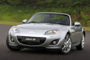 Mazda MX-5 Roadster Coupe