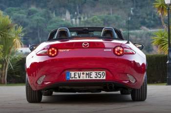 Mazda MX-5 SkyActiv-G 184 TS+