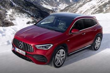 Mercedes-Benz GLA 200 D Business Solution