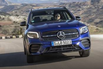 Mercedes-Benz GLB 200