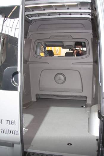 Mercedes-Benz Sprinter 2012