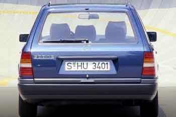 Mercedes-Benz 200-series Combi