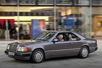 Mercedes-Benz 200-series Coupe