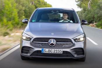 Mercedes-Benz B 180 Launch Edition