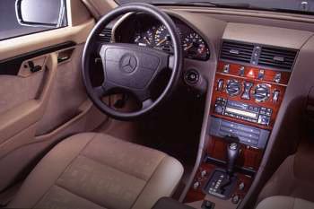 Mercedes-Benz C 250 Turbodiesel Elegance Combi