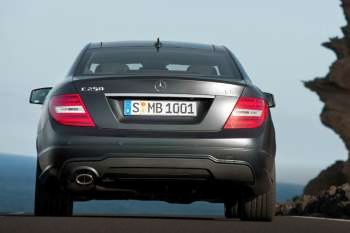 Mercedes-Benz C-class 2011