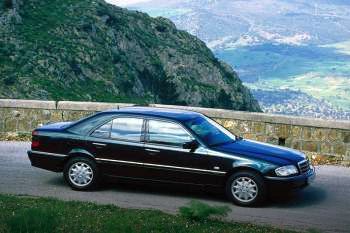 Mercedes-Benz C 200 Elegance