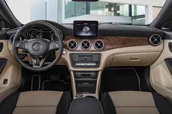 Mercedes-Benz CLA 200 D Business Solution