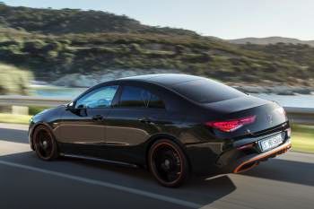 Mercedes-Benz CLA 220 D 4MATIC