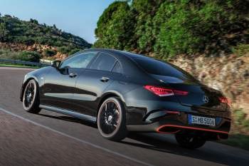 Mercedes-Benz CLA 220 D 4MATIC