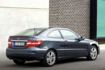 Mercedes-Benz CLC 160 BlueEFFICIENCY Business Class