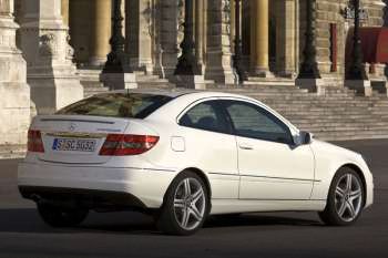 Mercedes-Benz CLC 160 BlueEFFICIENCY Business Class