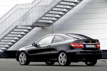 Mercedes-Benz CLC 160 BlueEFFICIENCY Business Class