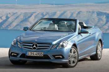 Mercedes-Benz E 200 CGI BlueEFFICIENCY Cabriolet