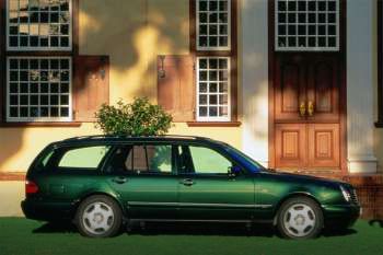 Mercedes-Benz E 420 Classic Combi