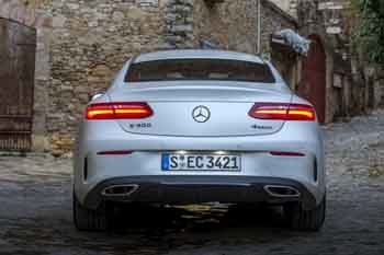 Mercedes-Benz E 220 D 4MATIC Coupe