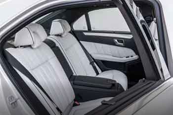 Mercedes-Benz E 350 BlueTEC 4Matic Prestige