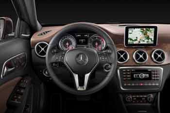 Mercedes-Benz GLA 180 D Ambition