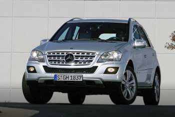 Mercedes-Benz ML 300 CDI BlueEFFICIENCY 4Matic