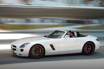 Mercedes-Benz SLS AMG GT Roadster