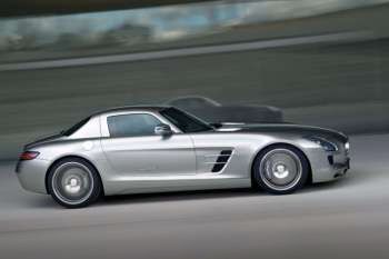 Mercedes-Benz SLS AMG