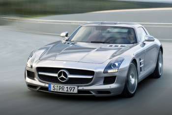 Mercedes-Benz SLS AMG 2010