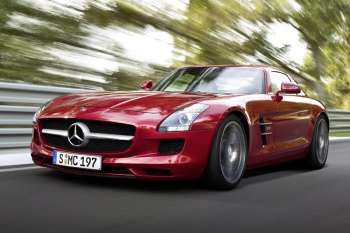 Mercedes-Benz SLS AMG