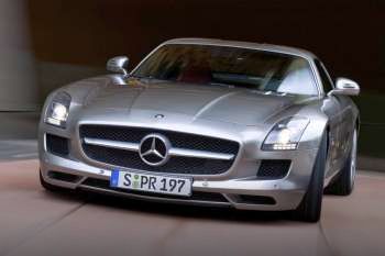 Mercedes-Benz SLS AMG