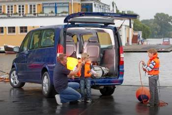 Mercedes-Benz Viano Combi