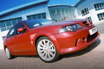 MG ZS 2004